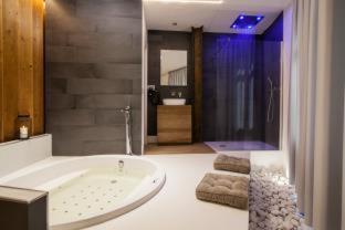 Premium Double Room Jacuzzi